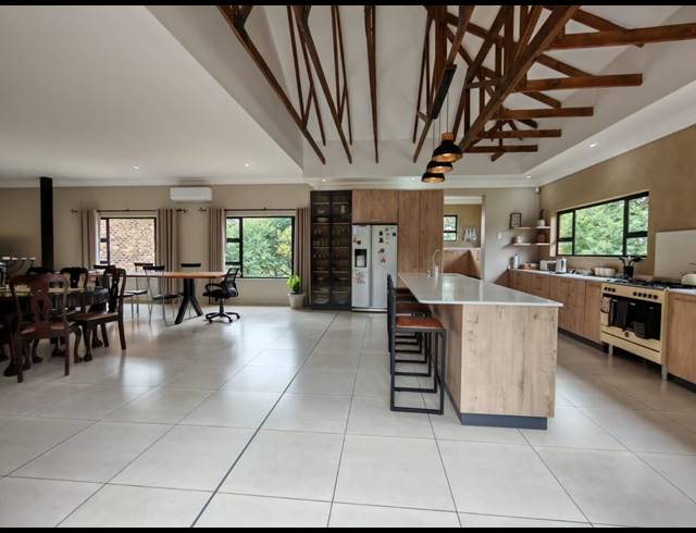 49,991M² FARM FOR SALE IN THREE RIVERS EAST